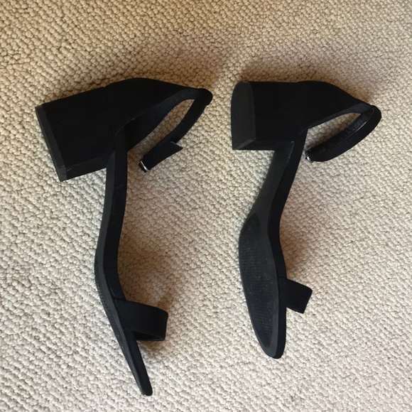 JUSTFAB - Picture 3 of 4